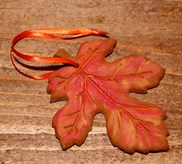 Solid Cinnamon Maple Leaf